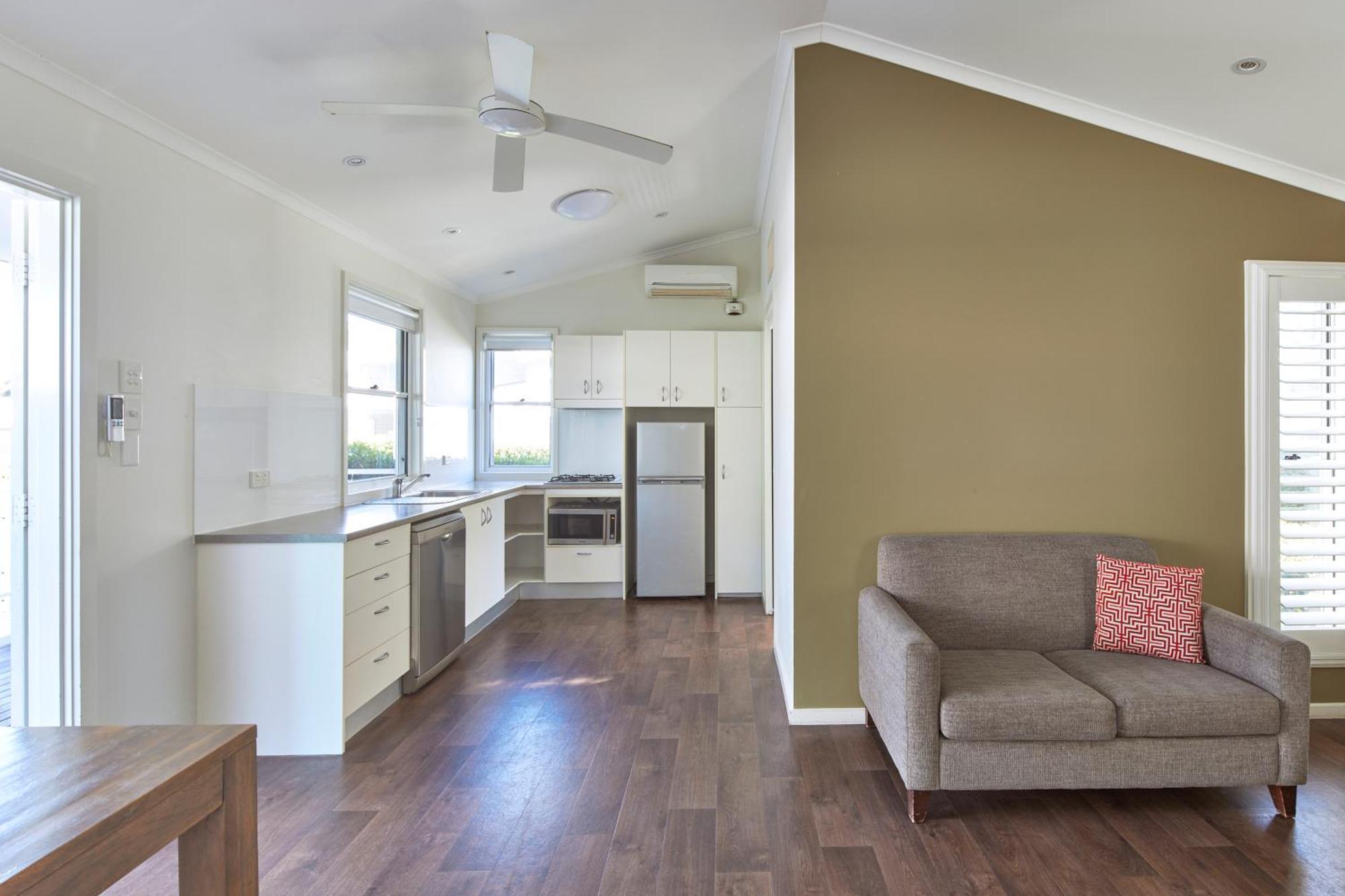 Nrma Ocean Beach Holiday Resort Umina Beach Экстерьер фото